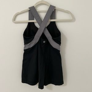 Lululemon black/striped tank size 4